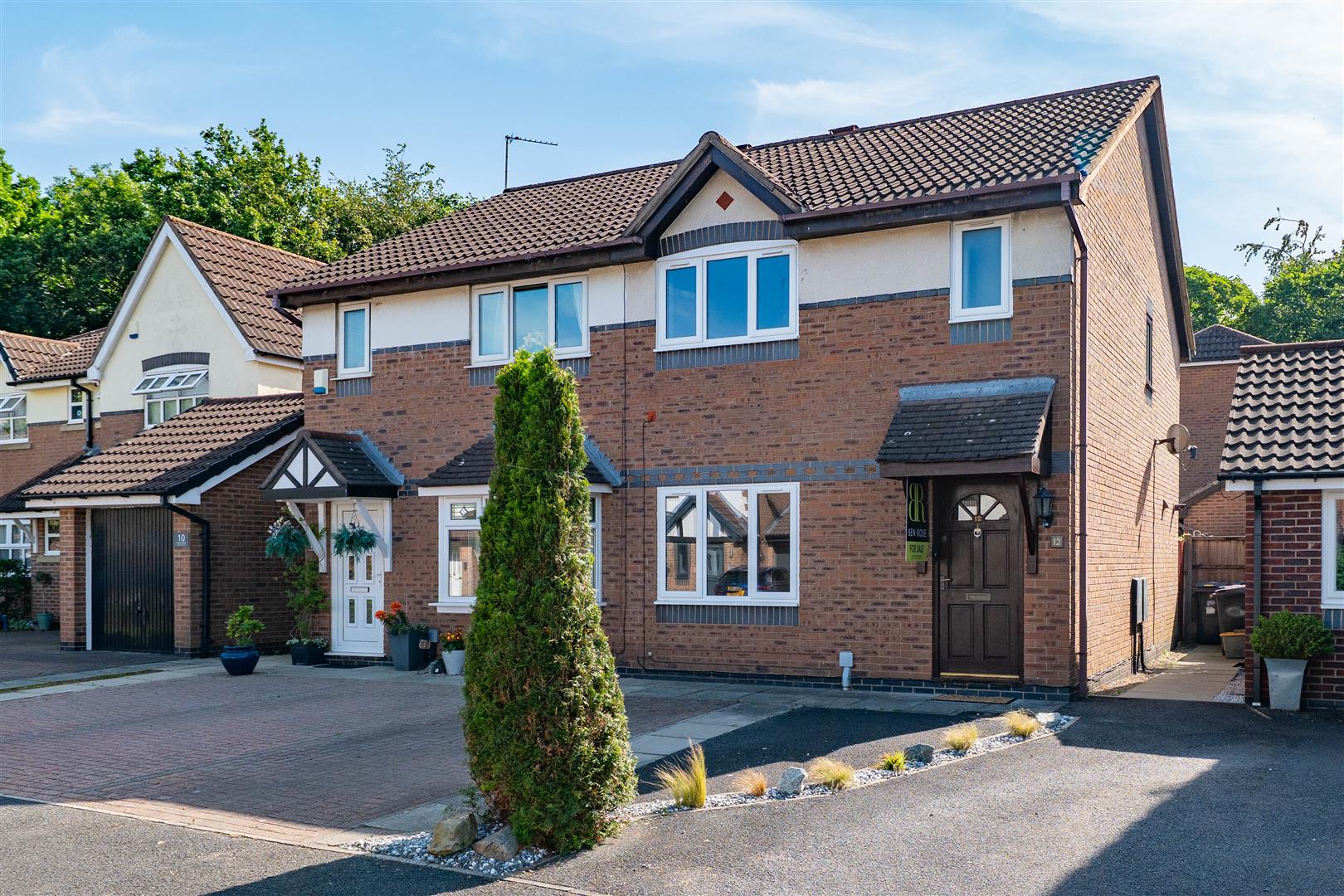 3 bed property in Bluebell Wood, Leyland